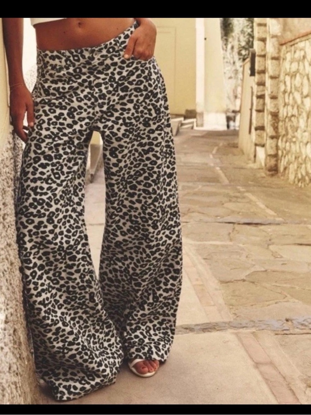 Zara Black & White Wide Leg Leopard Print Pants - Picture 2 of 3
